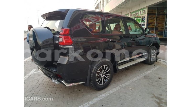 Big with watermark toyota prado grande comore import dubai 1276