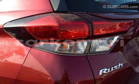 Acheter Import Voiture Toyota Rush Rouge à Import - Dubai, Grande Comore Acheter Import Voiture Toyota Rush Rouge à Import - Dubai, Grande Comore