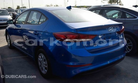 Acheter Import Voiture Hyundai Elantra Bleu à Import - Dubai, Grande Comore Acheter Import Voiture Hyundai Elantra Bleu à Import - Dubai, Grande Comore