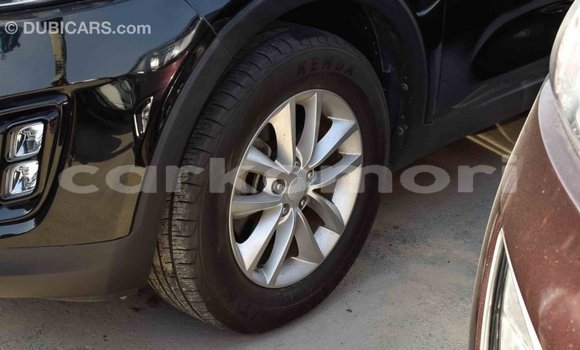 Acheter Import Voiture Kia Sorento Noir à Import - Dubai, Grande Comore Acheter Import Voiture Kia Sorento Noir à Import - Dubai, Grande Comore