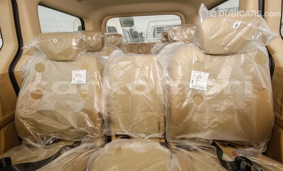 Acheter Import Voiture Hyundai Accent Blanc à Import - Dubai, Grande Comore Acheter Import Voiture Hyundai Accent Blanc à Import - Dubai, Grande Comore