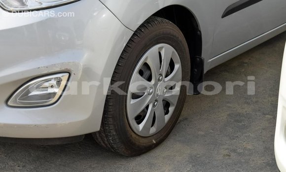 Acheter Import Voiture Hyundai i10 Autre à Import - Dubai, Grande Comore Acheter Import Voiture Hyundai i10 Autre à Import - Dubai, Grande Comore