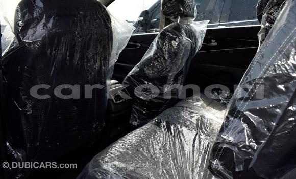 Acheter Import Voiture Kia Sorento Autre à Import - Dubai, Grande Comore Acheter Import Voiture Kia Sorento Autre à Import - Dubai, Grande Comore