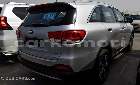 Acheter Import Voiture Kia Sorento Autre à Import - Dubai, Grande Comore Acheter Import Voiture Kia Sorento Autre à Import - Dubai, Grande Comore