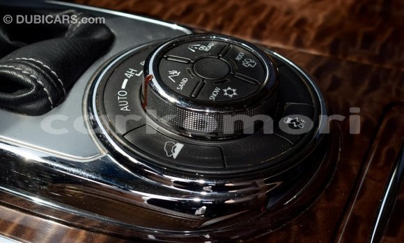 Acheter Import Voiture Nissan Patrol Blanc à Import - Dubai, Grande Comore Acheter Import Voiture Nissan Patrol Blanc à Import - Dubai, Grande Comore