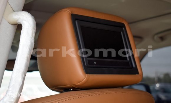 Acheter Import Voiture Nissan Patrol Blanc à Import - Dubai, Grande Comore Acheter Import Voiture Nissan Patrol Blanc à Import - Dubai, Grande Comore