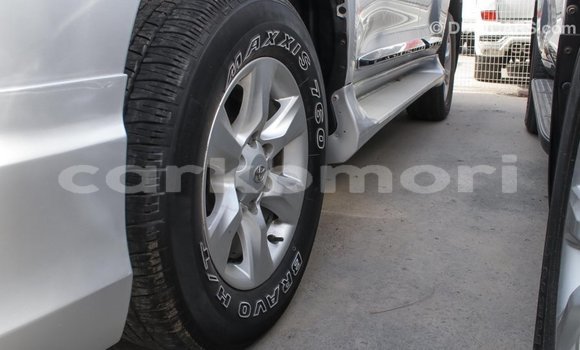 Acheter Import Voiture Toyota Prado Autre à Import - Dubai, Grande Comore Acheter Import Voiture Toyota Prado Autre à Import - Dubai, Grande Comore