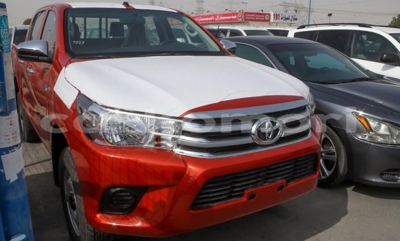 Acheter Import Voiture Toyota Hilux Autre à Import - Dubai, Grande Comore Acheter Import Voiture Toyota Hilux Autre à Import - Dubai, Grande Comore
