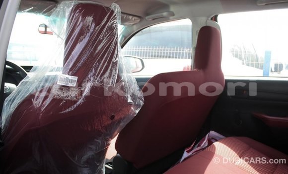 Acheter Import Voiture Toyota Hilux Autre à Import - Dubai, Grande Comore Acheter Import Voiture Toyota Hilux Autre à Import - Dubai, Grande Comore