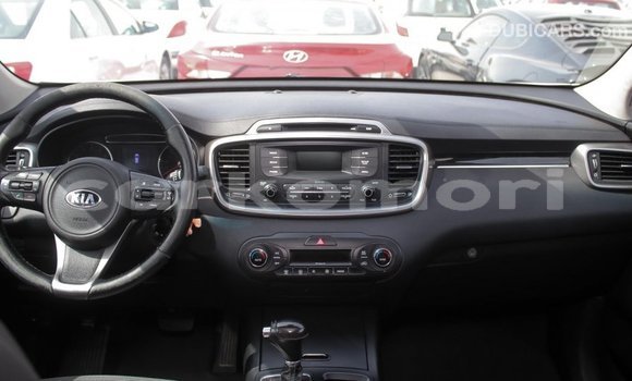 Acheter Import Voiture Kia Sorento Autre à Import - Dubai, Grande Comore Acheter Import Voiture Kia Sorento Autre à Import - Dubai, Grande Comore