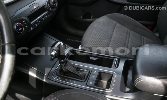 Acheter Import Voiture Kia Sorento Autre à Import - Dubai, Grande Comore Acheter Import Voiture Kia Sorento Autre à Import - Dubai, Grande Comore