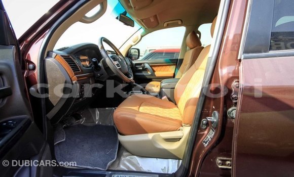 Acheter Import Voiture Toyota Land Cruiser Marron à Import - Dubai, Grande Comore Acheter Import Voiture Toyota Land Cruiser Marron à Import - Dubai, Grande Comore