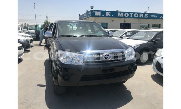 Acheter Import Voiture Toyota Fortuner Noir à Import - Dubai, Grande Comore Acheter Import Voiture Toyota Fortuner Noir à Import - Dubai, Grande Comore