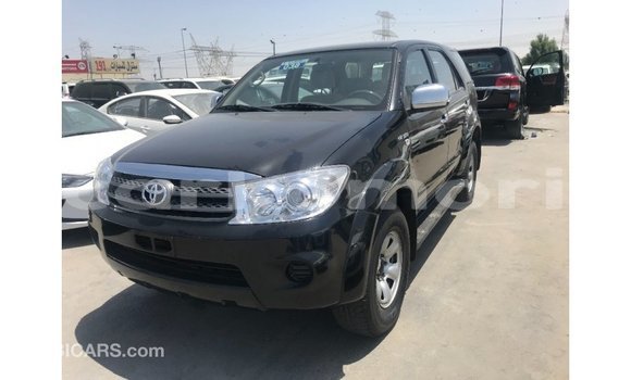 Acheter Import Voiture Toyota Fortuner Noir à Import - Dubai, Grande Comore Acheter Import Voiture Toyota Fortuner Noir à Import - Dubai, Grande Comore