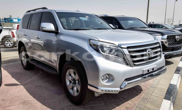 Acheter Import Voiture Toyota Prado Autre à Import - Dubai, Grande Comore Acheter Import Voiture Toyota Prado Autre à Import - Dubai, Grande Comore