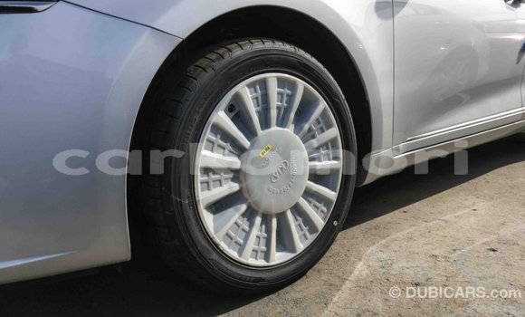 Acheter Import Voiture Kia Cadenza Autre à Import - Dubai, Grande Comore Acheter Import Voiture Kia Cadenza Autre à Import - Dubai, Grande Comore