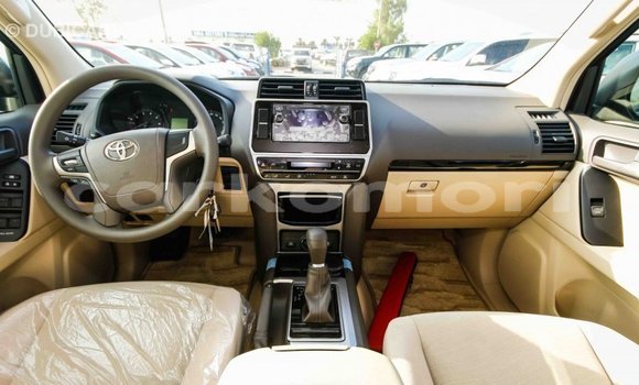 Acheter Import Voiture Toyota Prado Noir à Import - Dubai, Grande Comore Acheter Import Voiture Toyota Prado Noir à Import - Dubai, Grande Comore
