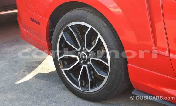 Acheter Import Voiture Ford Mustang Rouge à Import - Dubai, Grande Comore Acheter Import Voiture Ford Mustang Rouge à Import - Dubai, Grande Comore