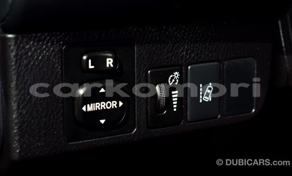 Acheter Import Voiture Toyota 4Runner Autre à Import - Dubai, Grande Comore Acheter Import Voiture Toyota 4Runner Autre à Import - Dubai, Grande Comore