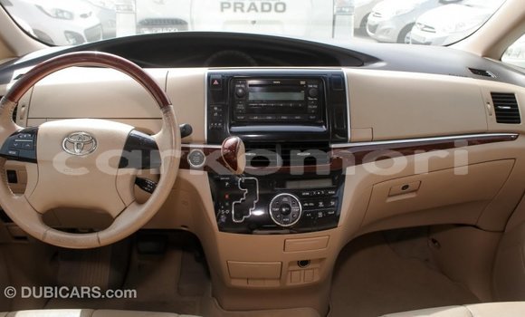 Acheter Import Voiture Toyota Previa Blanc à Import - Dubai, Grande Comore Acheter Import Voiture Toyota Previa Blanc à Import - Dubai, Grande Comore