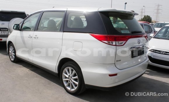 Acheter Import Voiture Toyota Previa Blanc à Import - Dubai, Grande Comore Acheter Import Voiture Toyota Previa Blanc à Import - Dubai, Grande Comore