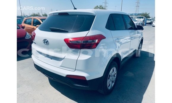Acheter Import Voiture Hyundai Creta Blanc à Import - Dubai, Grande Comore Acheter Import Voiture Hyundai Creta Blanc à Import - Dubai, Grande Comore