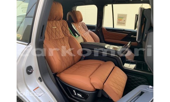 Buy Import Lexus LX White Car in Import - Dubai in Great Comore Buy Import Lexus LX White Car in Import - Dubai in Great Comore