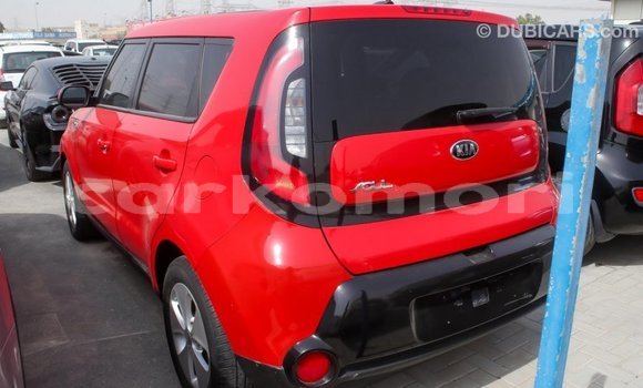 Acheter Import Voiture Kia Soul Rouge à Import - Dubai, Grande Comore Acheter Import Voiture Kia Soul Rouge à Import - Dubai, Grande Comore