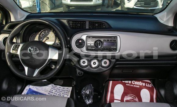 Acheter Import Voiture Toyota Yaris Autre à Import - Dubai, Grande Comore Acheter Import Voiture Toyota Yaris Autre à Import - Dubai, Grande Comore