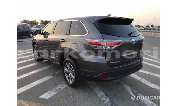 Acheter Import Voiture Toyota Highlander Autre à Import - Dubai, Grande Comore Acheter Import Voiture Toyota Highlander Autre à Import - Dubai, Grande Comore