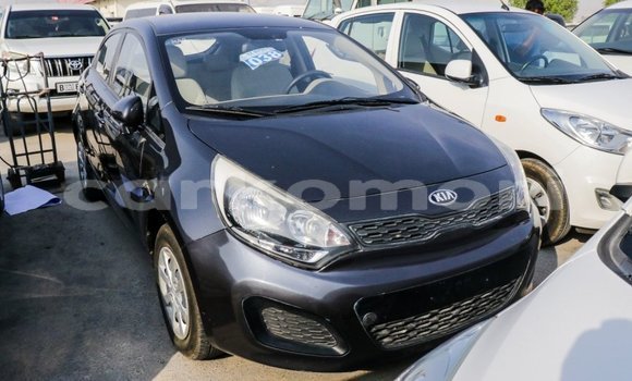 Acheter Import Voiture Kia Rio Autre à Import - Dubai, Grande Comore Acheter Import Voiture Kia Rio Autre à Import - Dubai, Grande Comore