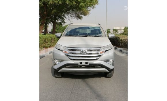 Acheter Import Voiture Toyota Rush Autre à Import - Dubai, Grande Comore