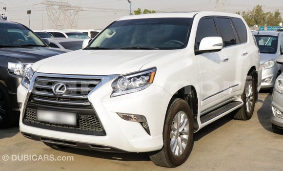 Acheter Import Voiture Lexus GX Blanc à Import - Dubai, Grande Comore Acheter Import Voiture Lexus GX Blanc à Import - Dubai, Grande Comore