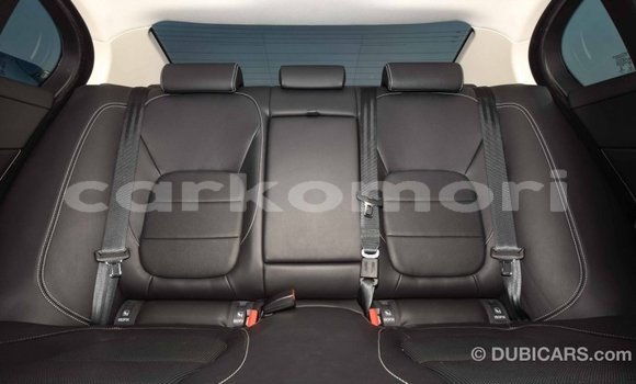 Acheter Import Voiture Jaguar XE Rouge à Import - Dubai, Grande Comore Acheter Import Voiture Jaguar XE Rouge à Import - Dubai, Grande Comore