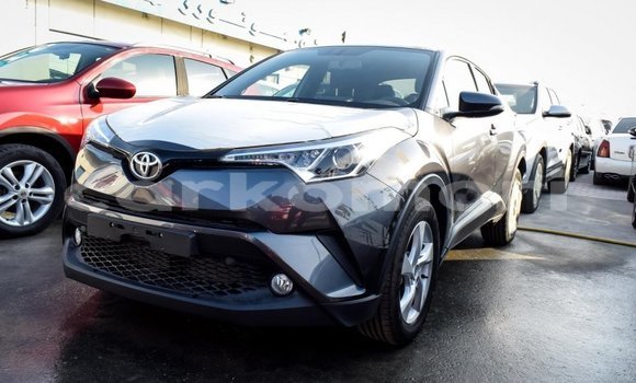 Acheter Import Voiture Toyota C-HR Autre à Import - Dubai, Grande Comore Acheter Import Voiture Toyota C-HR Autre à Import - Dubai, Grande Comore