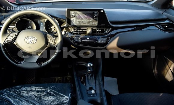 Acheter Import Voiture Toyota C-HR Autre à Import - Dubai, Grande Comore Acheter Import Voiture Toyota C-HR Autre à Import - Dubai, Grande Comore