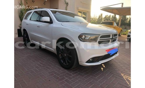 Acheter Import Voiture Dodge Durango Blanc à Import - Dubai, Grande Comore Acheter Import Voiture Dodge Durango Blanc à Import - Dubai, Grande Comore