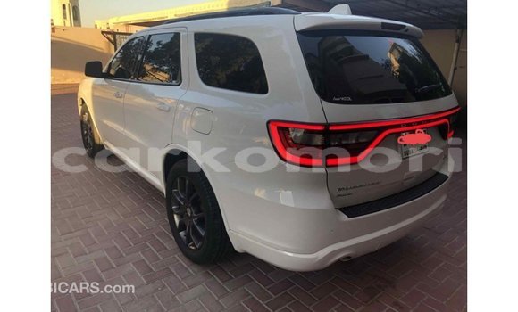 Acheter Import Voiture Dodge Durango Blanc à Import - Dubai, Grande Comore Acheter Import Voiture Dodge Durango Blanc à Import - Dubai, Grande Comore