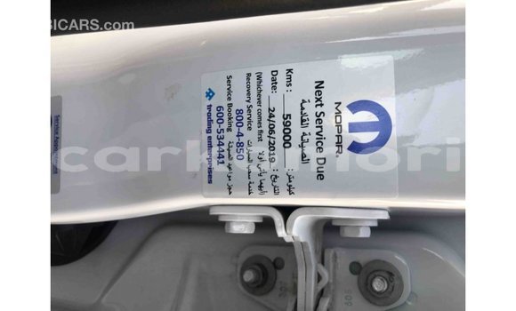 Acheter Import Voiture Dodge Durango Blanc à Import - Dubai, Grande Comore Acheter Import Voiture Dodge Durango Blanc à Import - Dubai, Grande Comore