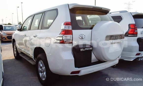 Acheter Import Voiture Toyota Prado Blanc à Import - Dubai, Grande Comore Acheter Import Voiture Toyota Prado Blanc à Import - Dubai, Grande Comore