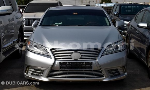 Acheter Import Voiture Lexus ES Autre à Import - Dubai, Grande Comore Acheter Import Voiture Lexus ES Autre à Import - Dubai, Grande Comore