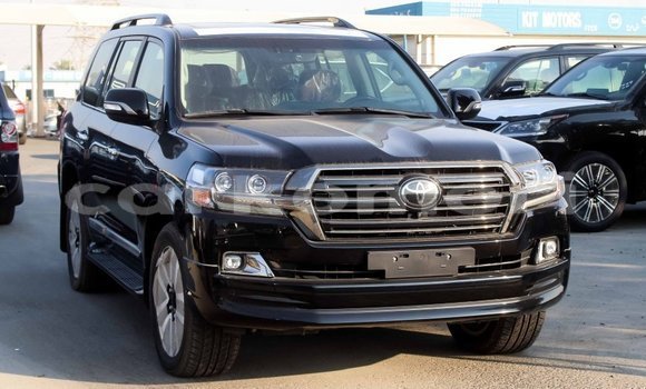 Buy Import Toyota Land Cruiser Black Car in Import - Dubai in Great Comore Buy Import Toyota Land Cruiser Black Car in Import - Dubai in Great Comore