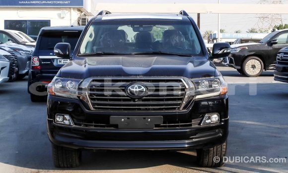 Buy Import Toyota Land Cruiser Black Car in Import - Dubai in Great Comore Buy Import Toyota Land Cruiser Black Car in Import - Dubai in Great Comore