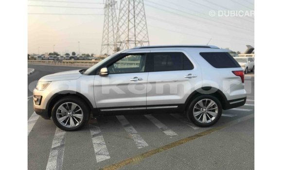 Acheter Import Voiture Ford Explorer Autre à Import - Dubai, Grande Comore Acheter Import Voiture Ford Explorer Autre à Import - Dubai, Grande Comore