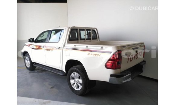 Buy Import Toyota Hilux White Car in Import - Dubai in Great Comore Buy Import Toyota Hilux White Car in Import - Dubai in Great Comore