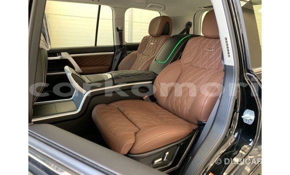 Buy Import Toyota Land Cruiser Black Car in Import - Dubai in Great Comore Buy Import Toyota Land Cruiser Black Car in Import - Dubai in Great Comore