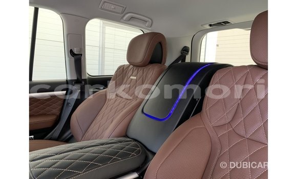 Buy Import Toyota Land Cruiser Black Car in Import - Dubai in Great Comore Buy Import Toyota Land Cruiser Black Car in Import - Dubai in Great Comore