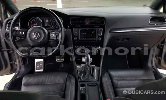 Acheter Import Voiture Volkswagen Golf Autre à Import - Dubai, Grande Comore Acheter Import Voiture Volkswagen Golf Autre à Import - Dubai, Grande Comore
