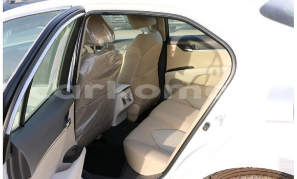 Buy Import Toyota Camry White Car in Import - Dubai in Great Comore Buy Import Toyota Camry White Car in Import - Dubai in Great Comore