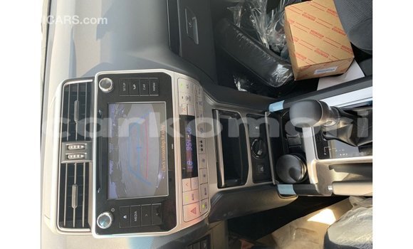 Buy Import Toyota Prado Black Car in Import - Dubai in Great Comore Buy Import Toyota Prado Black Car in Import - Dubai in Great Comore